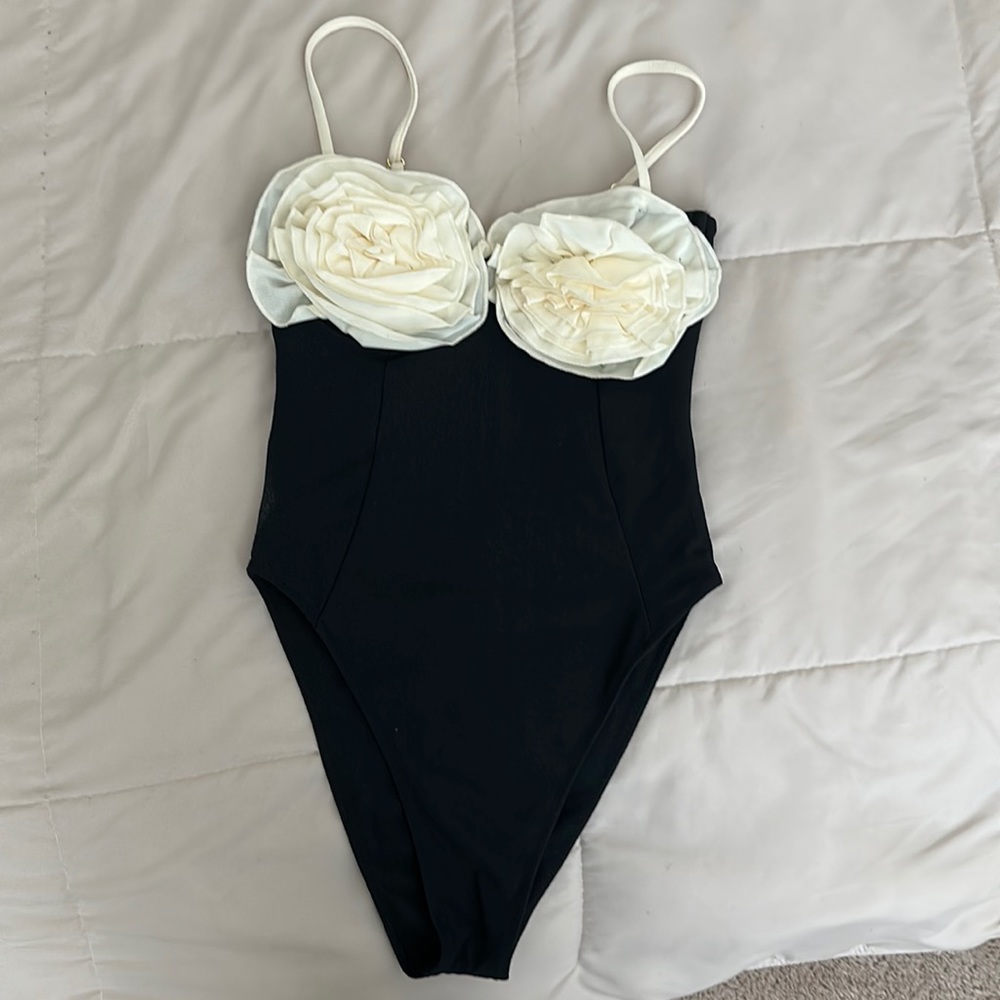 Same’ one piece bathing suit